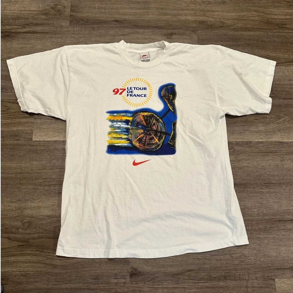 Vintage 1997 Nike Le Tour De France Graphic T-Shirt Men's XL Center Swoosh White